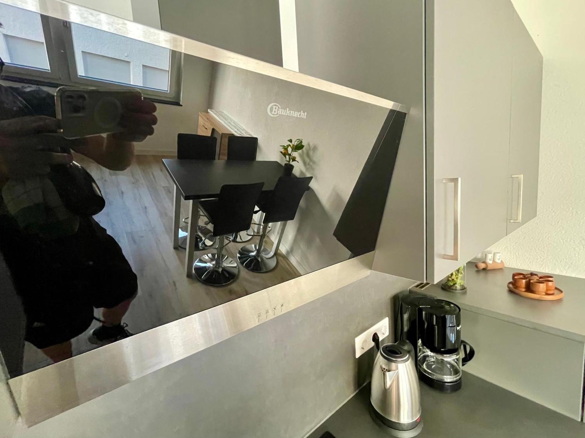 Neu Schwarzwald Zimmer Am Schloessle Goldstadt Pforzheim Eksteriør billede