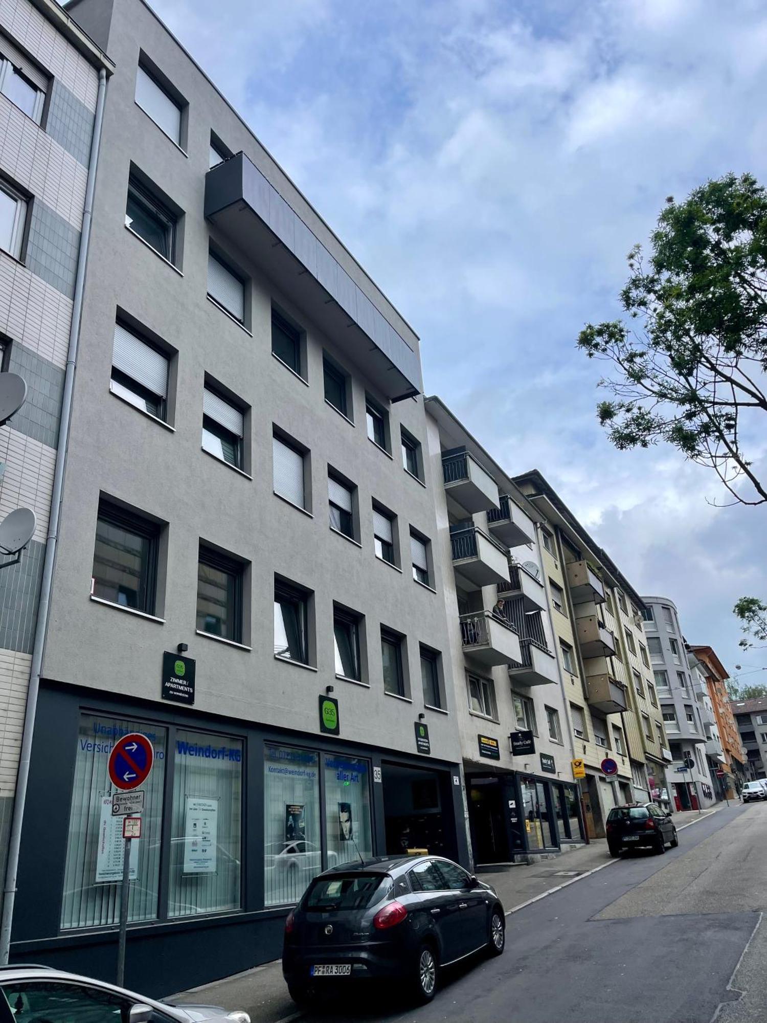 Neu Schwarzwald Zimmer Am Schloessle Goldstadt Pforzheim Eksteriør billede